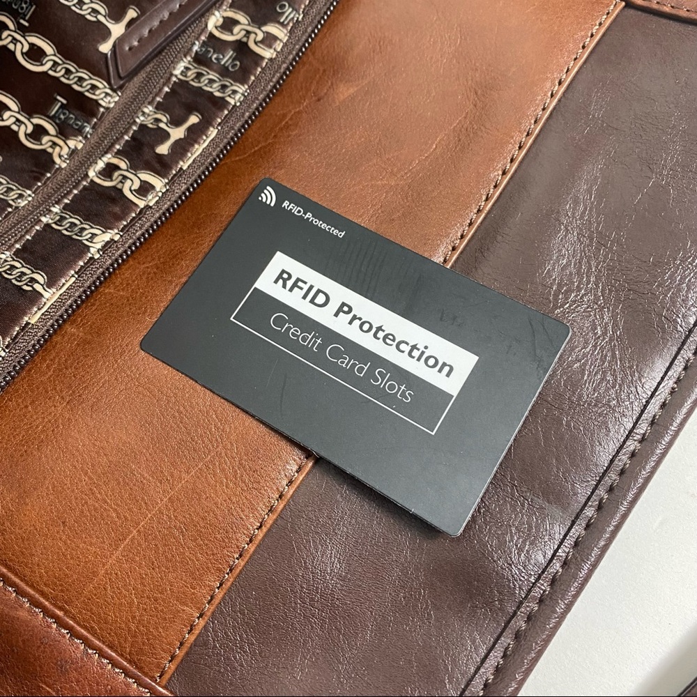 Tignanello Crossbody Handbag Purse Convertible Organizer Travel Bag RFID Protect - Picture 11 of 11